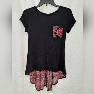Black and Paisley Short Sleeve Top